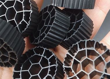 kupować Czarny kolor K3 MBBR Nośnik filtracyjny do oczyszczania wody przemysłowej 25*10mm online manufacture