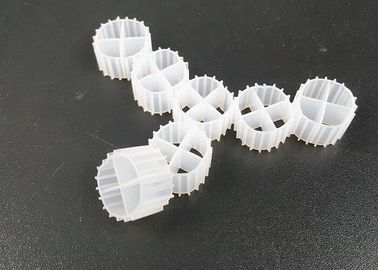 kupować Biały kolor MBBR Biocell Filter Media Virgin HDPE Material And Floating dla RAS online manufacture