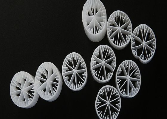 kupować Pond Filter Media China fabryka bezpośrednio MBBR pływający nośnik dla wody przemysłowej ISO9001 FDA SAFTY online manufacture