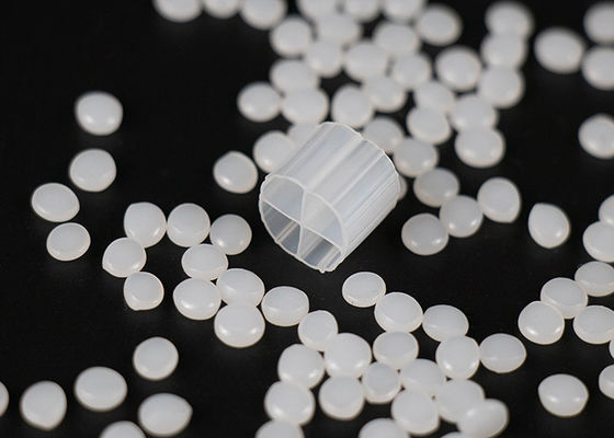 kupować Biały Hdpe MBBR Biofilm Reaktor 800m2/M3 Duża powierzchnia online manufacture