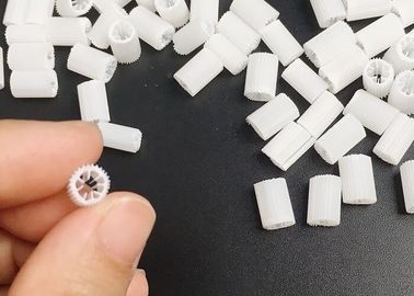 Plastic Biocell Filter Media Rozmiar 5 mm X 10 mm Większa powierzchnia efektywna