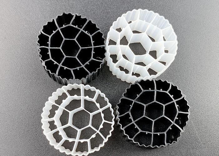 Plastikowy nośnik K1 K3 K5 Pływający biofiltr do pakowania Mbbr