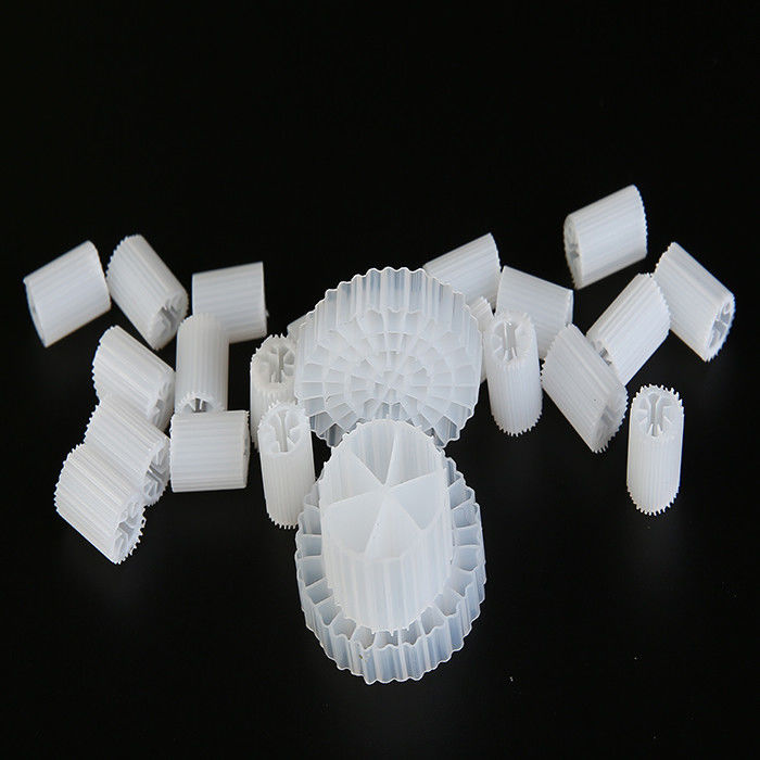 Pływający MBBR Biocell Filter Media Koi Pond Water Filter For Aquariums