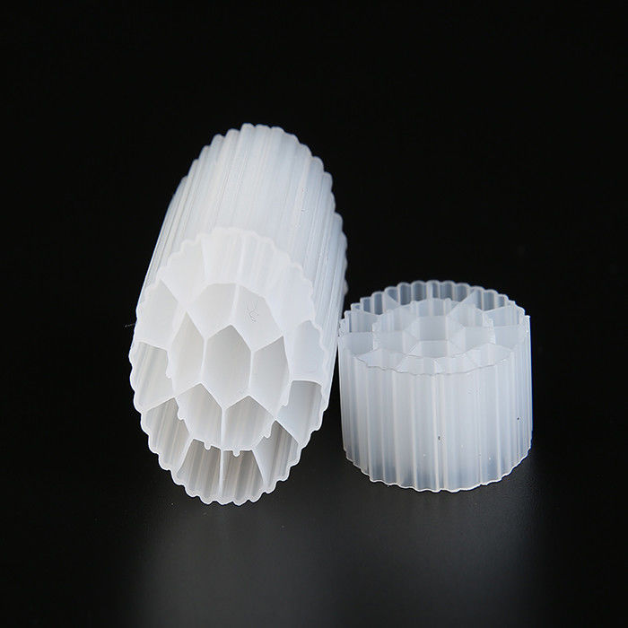 MBBR Bio Balls PE MBBR Filter Media 19 Liczba otworów do oczyszczania ścieków