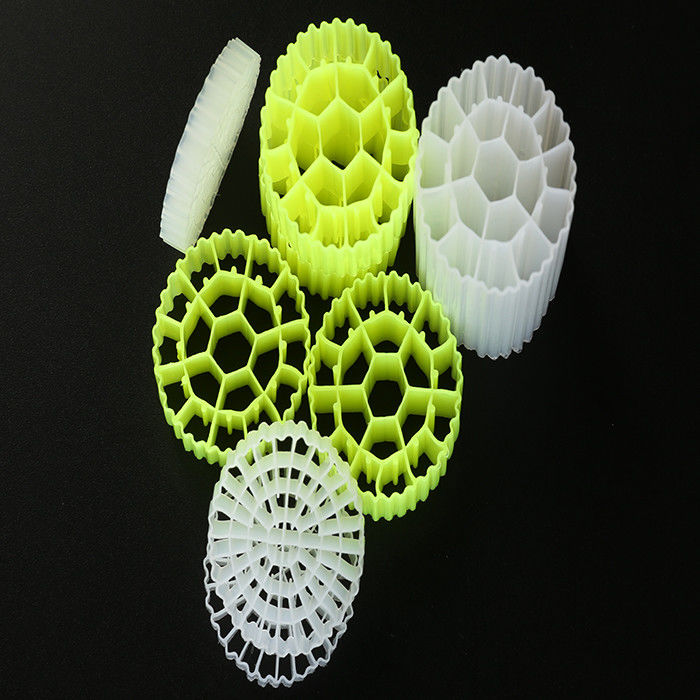 Biocell Filter Media Ruchy filtr łóżkowy 500 m2/m3 Powierzchnia z dziewiczym materiałem HDPE