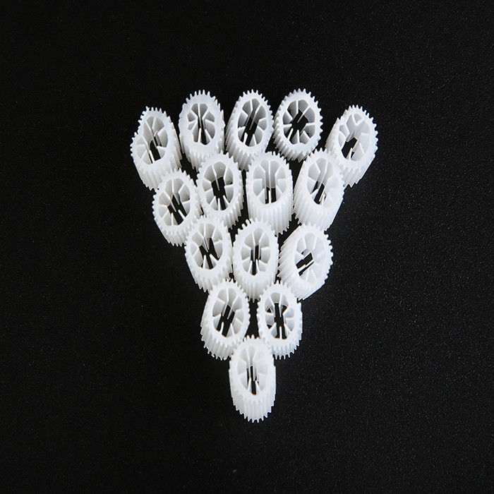 Materiał MBBR HIPS Filtr plastikowy o rozmiarze 5 mm x 10 mm i kolorze białym