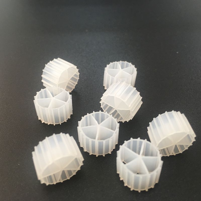 Pierwszy materiał HDPE MBBR Bio Media 10*7mm Wielkość dla długiej żywotności