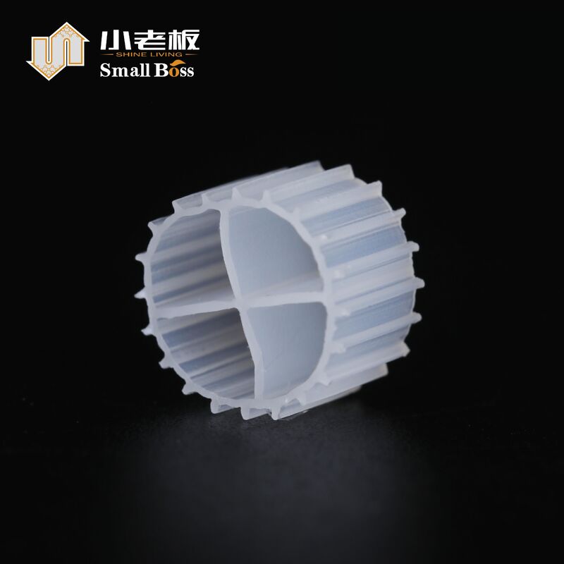 HDPE Mały rozmiar K1 Bio Filter Media 900m2 / M3 Powierzchnia powierzchni 11*7mm Rozmiar