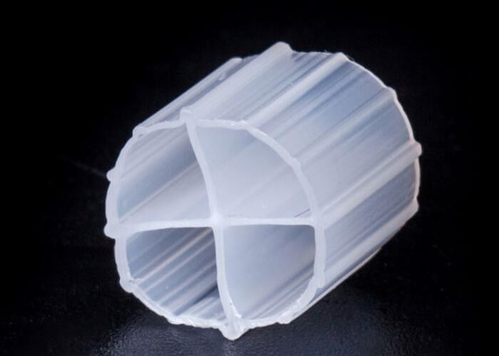 12*9mm MBBR Bio Filter Media z białym kolorem i biały materiał HDPE Biopipe bioballs