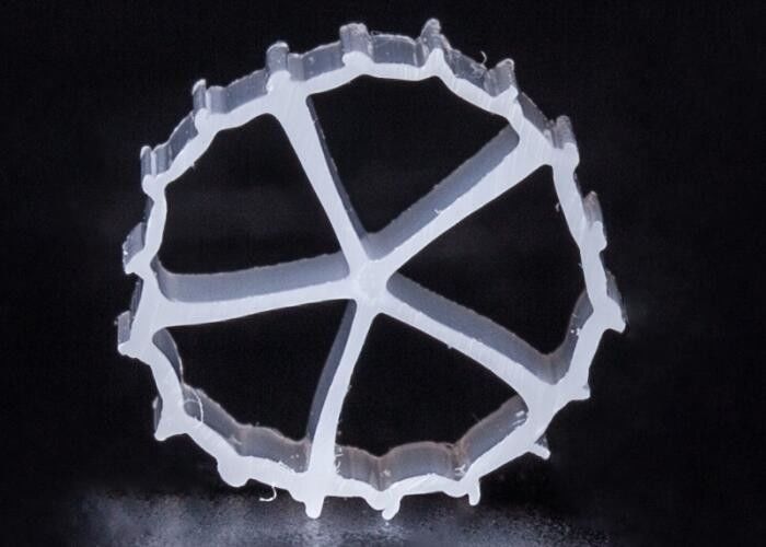 Samoczyszczalne filtry PE MBBR 10 mm x 7 mm z długą żywotnością