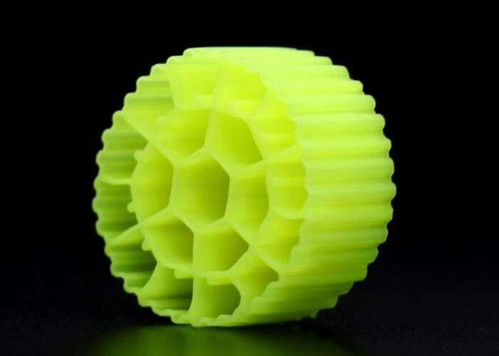 Żółty Mbbr Plastic Bio Balls Filter Media For Aquarium 25mm X 12mm Gorąca forma