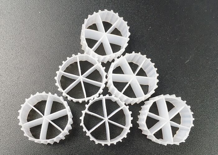 MBBR BIOCELL hydroponiczne oczyszczanie ścieków 6 pomieszczeń 16*10mm biały kolor wiwiorezistentny długowieczny nośnik wypełniacza