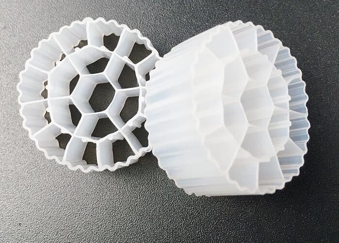 19 otworów 25*10mm Biały Filtr Biomasy Nośnik biofilmowy odporny na promieniowanie UV