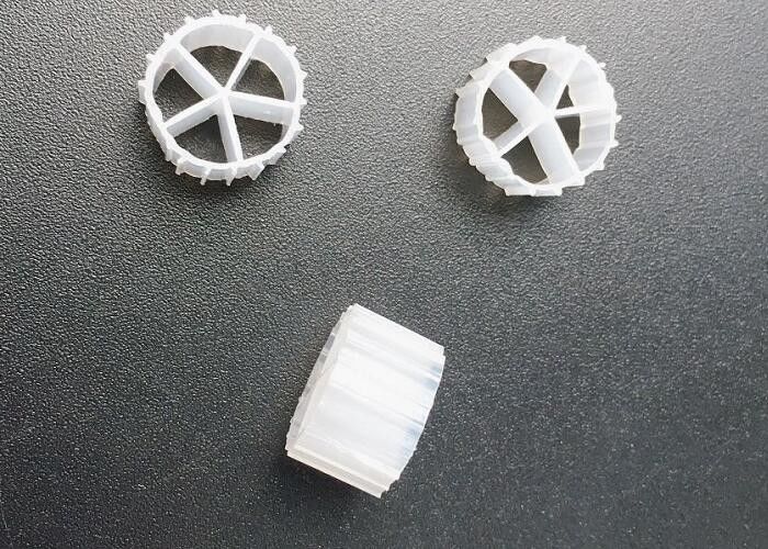 K1 K3 Biofilm Nośnik Filtr do pakowania Hdpe 10*7mm Ras Rybactwo 5 pomieszczeń