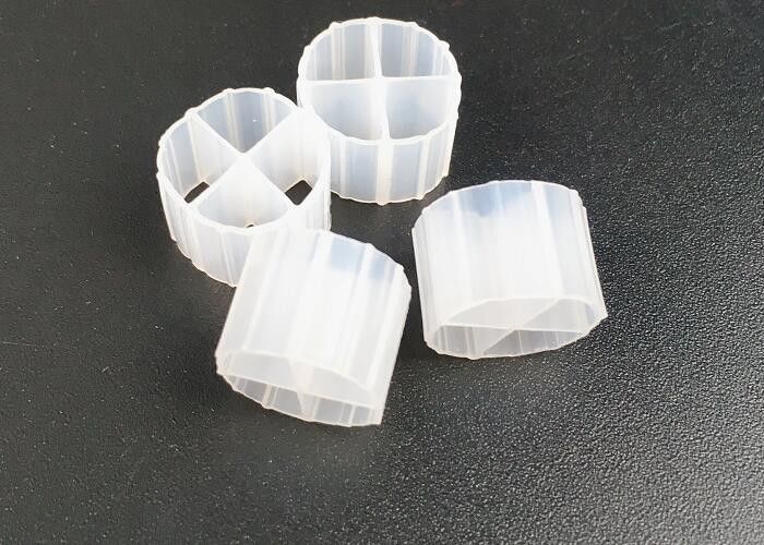 Virgin HDPE MBBR Filter Media Akwakultura Biofilter Super Dekarboryzacja Dla Ras Rybołówstwo Akwakultura