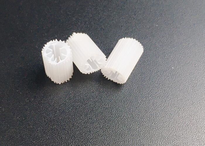 Biocell Filter Media Virgin HIPS Materiał 5*10mm Wielkość MBBR Bio Media Biocell For Pond