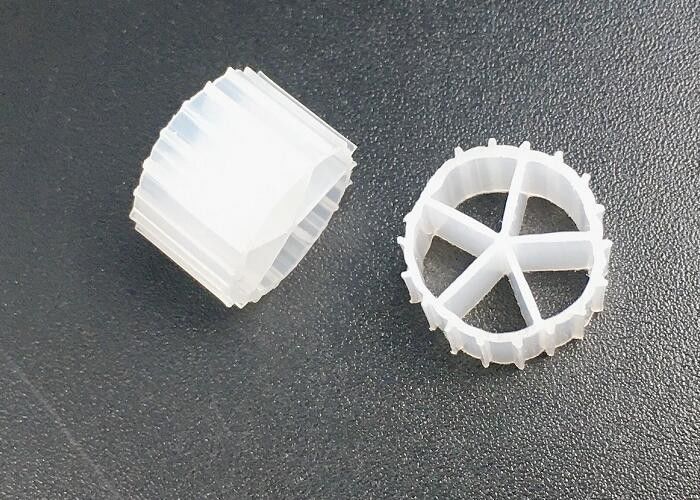 PE Akwarium K1 Mikrofiltrowe nośniki ruchomego łóżka Biofilm Reaktor biorurki pływające nośniki