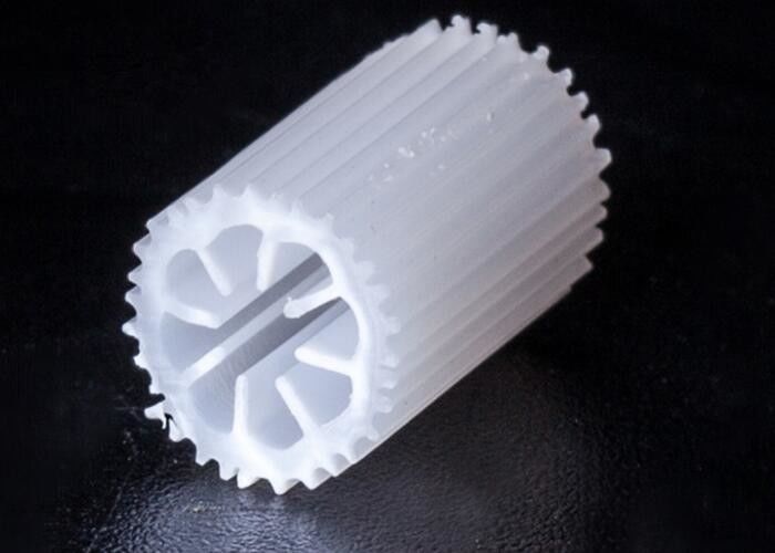 Virgin HIPS Material MBBR Filter Media Floating Micro Biopipe Media Do oczyszczania ścieków