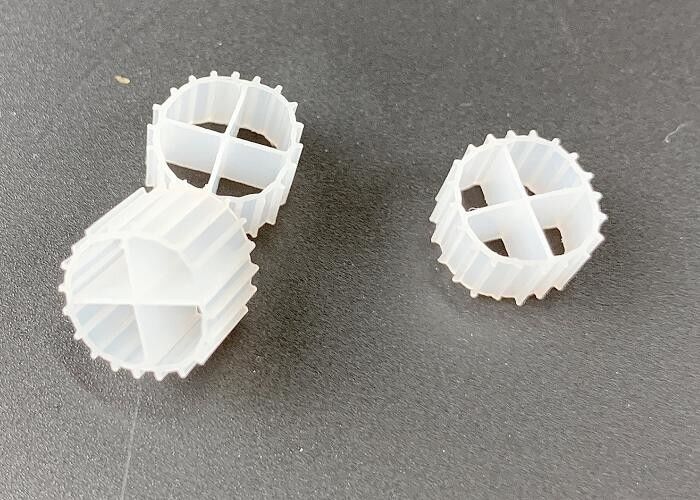 Środki filtracyjne z tworzyw sztucznych przyjaznych środowisku dla akwariów