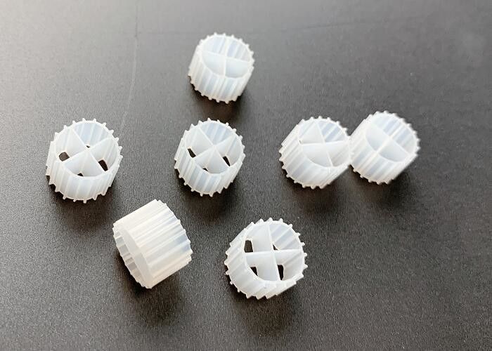 11*7mm MBBR Bio Balls Filter Media Duża powierzchnia