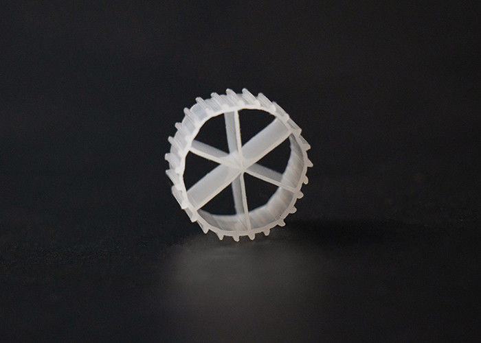 PE04 Technologia A/O 800m2/M3 Mbbr Biofilter Media Biały Kolor