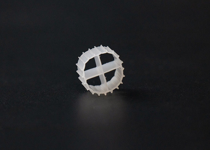 Biały kolor Hdpe MBBR Bio Filter Media 900m2/M3 Duża powierzchnia