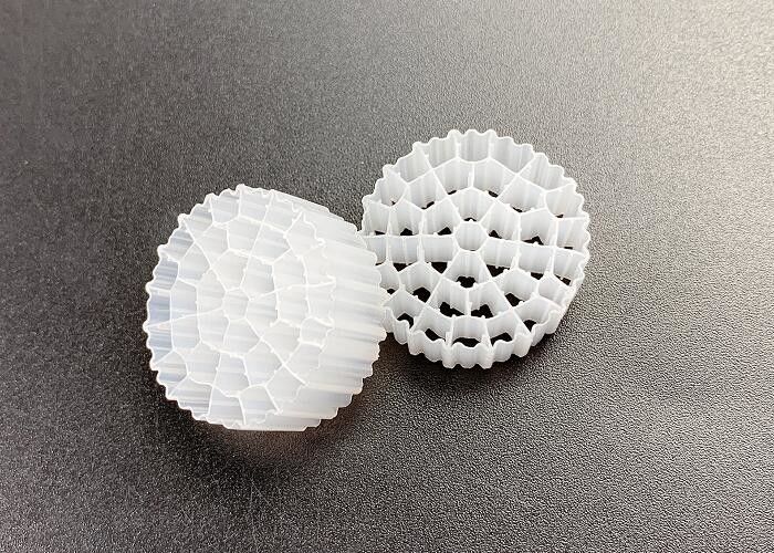 Biotubowe MBBR Filtry z tworzyw sztucznych 800m2/m3 Duża powierzchnia