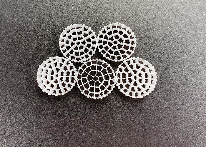 Virgin HDPE IFAS Technology MBBR Floating Filter Media Biały kolor
