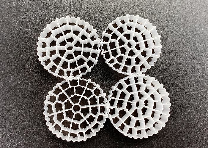 Środki filtracyjne ścieków MBBR Przenośne łóżko Biofilm Reaktor HDPE
