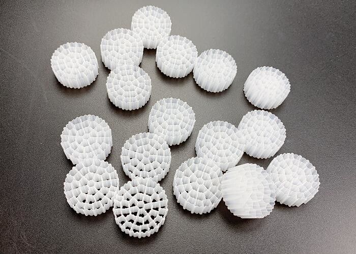 Plastikowe bio-media Extrusion Tube Biotube MBBR Kaldnes Filter Media dowolny kolor