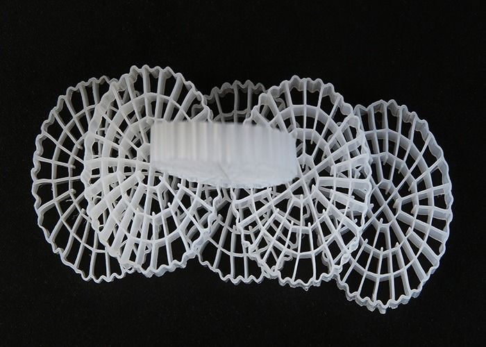 Plastikowy MBBR Pływający K5 Bio Filter Media Wysoka powierzchnia dla ścieków