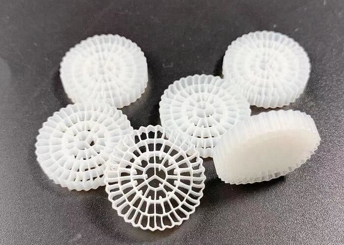 HDPE Mbbr Nośnik Bio Filtr Do Rybniczych Podwieszonych Łóżeczek 25x4MM