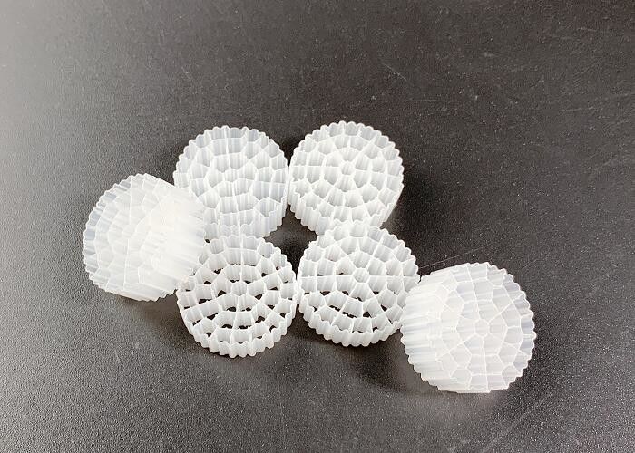 Super Decarburization Media Filtration MBBR K1 Filter Media Non Toxic